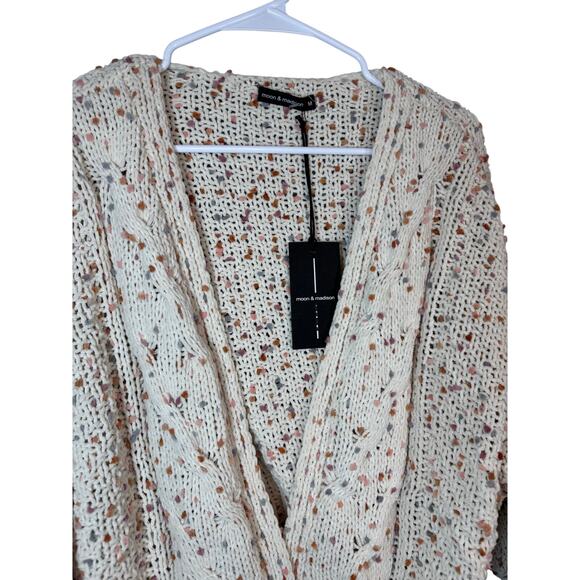 Moon and Madison NWT Knit Cardigan  Size M - Picture 3 of 6